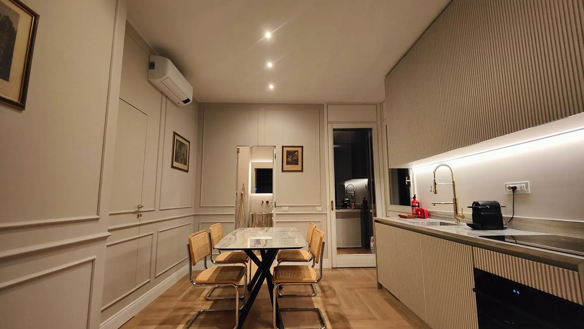 Ottoboni 2A Luxury Penthouse Apartment Milan