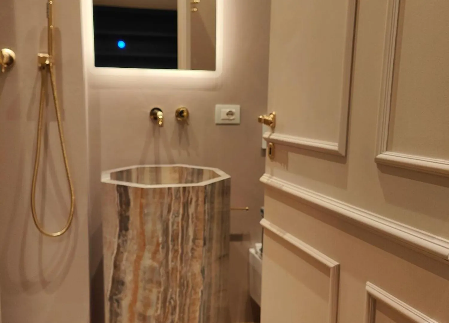 Ottoboni 2A Luxury Penthouse Apartment Milan Italy